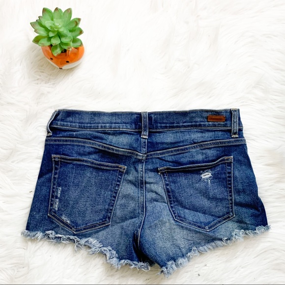 Dark Wash Mid Rise Distressed Shorts Plaid Pockets - Picture 7 of 9